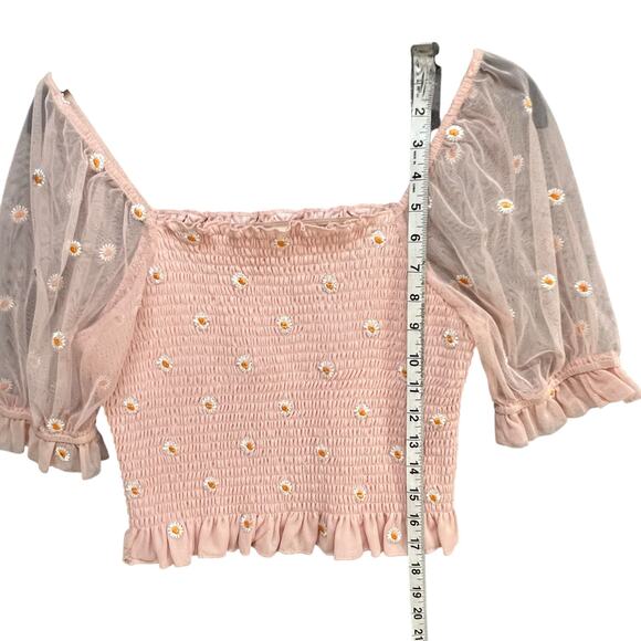 Altar'd State Crop Top Womens M Pink Embroidered Daisy Smocked Ruffle Coquette - Picture 6 of 11